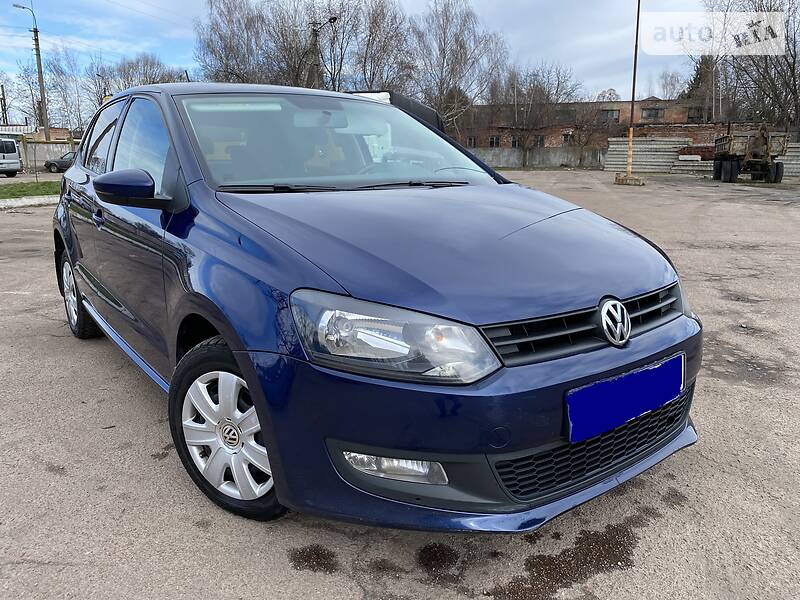 Хетчбек Volkswagen Polo 2012 в 