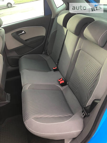 Хэтчбек Volkswagen Polo 2014 в Одессе