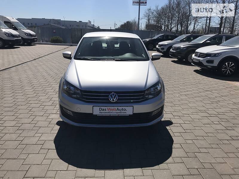 Седан Volkswagen Polo 2017 в Миколаєві