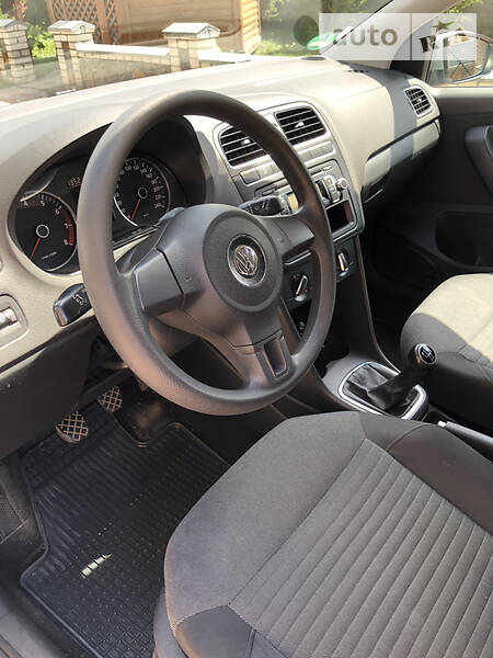 Хетчбек Volkswagen Polo 2010 в Попільні