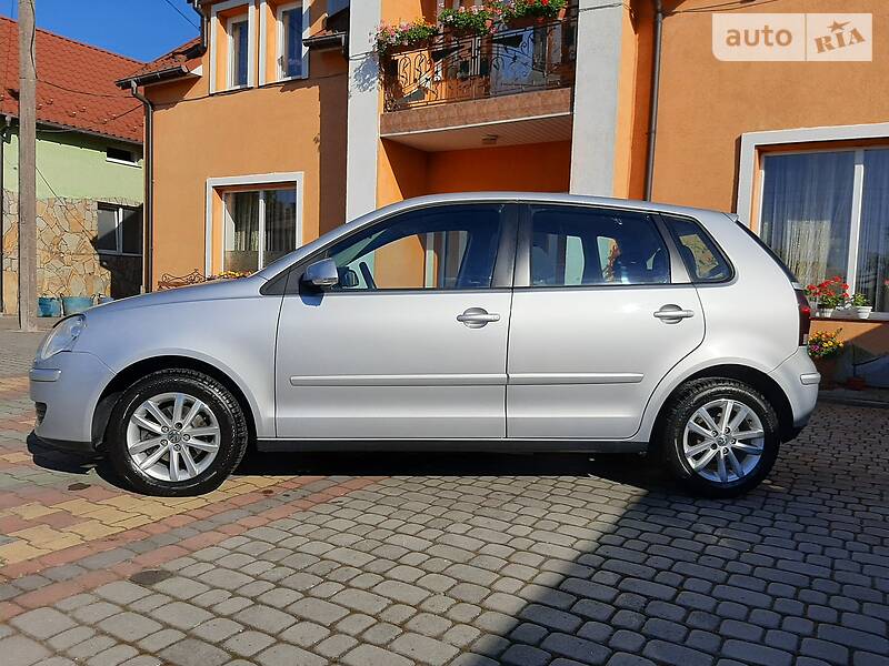 Хетчбек Volkswagen Polo 2007 в Самборі