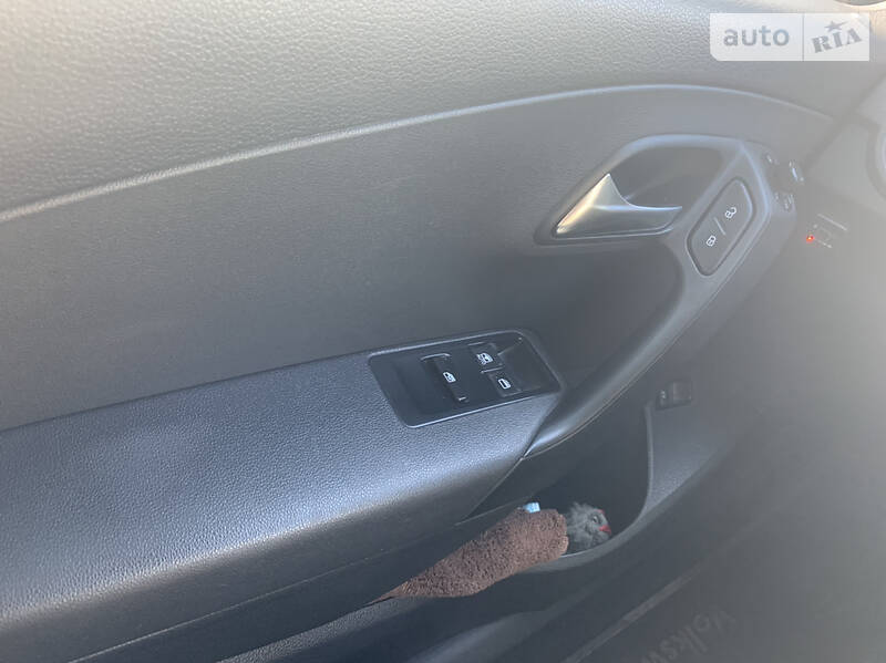 Седан Volkswagen Polo 2011 в Києві