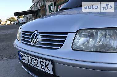 Хетчбек Volkswagen Polo 2001 в 