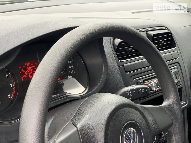 Седан Volkswagen Polo 2011 в Хмельницькому