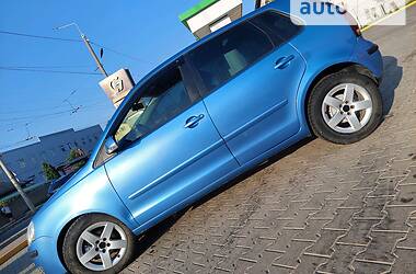 Хэтчбек Volkswagen Polo 2007 в Черновцах