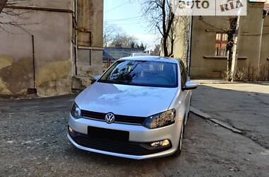 Хэтчбек Volkswagen Polo 2014 в Черновцах
