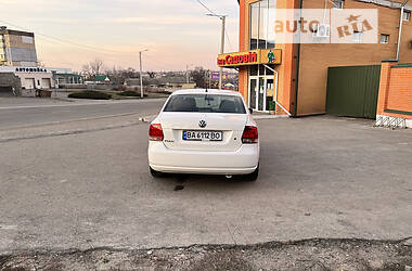 Седан Volkswagen Polo 2013 в 