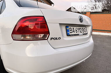 Седан Volkswagen Polo 2013 в 