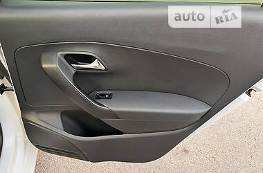 Седан Volkswagen Polo 2013 в 