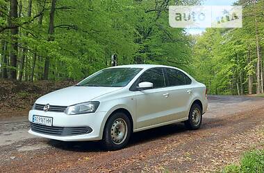 Седан Volkswagen Polo 2014 в Мукачевому