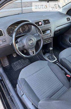 Хэтчбек Volkswagen Polo 2011 в Киеве