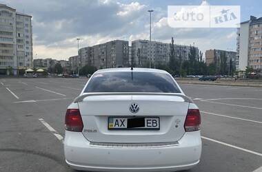 Седан Volkswagen Polo 2013 в Ивано-Франковске