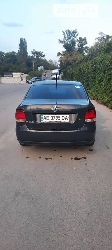 Седан Volkswagen Polo 2013 в Днепре