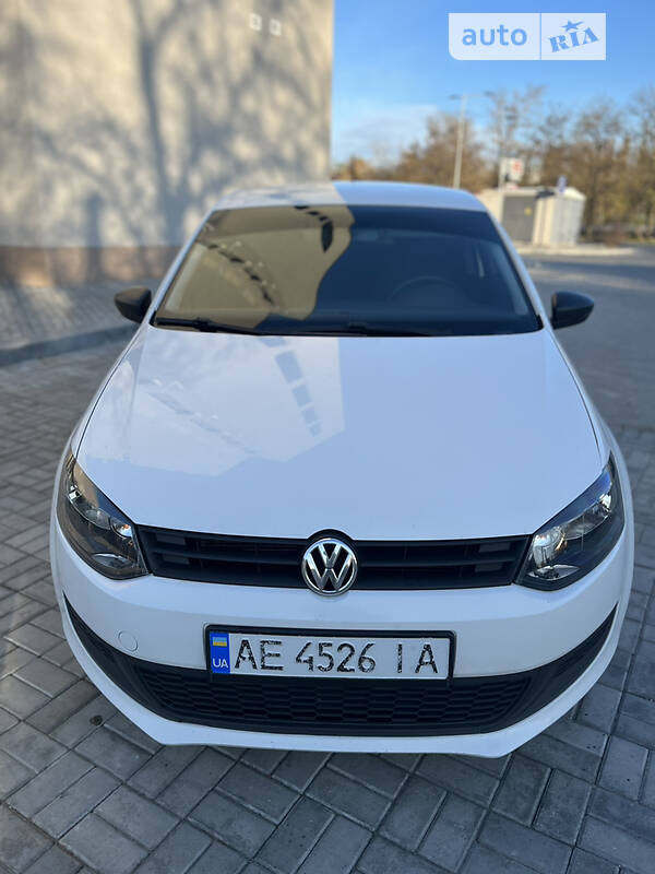 Седан Volkswagen Polo 2012 в Днепре