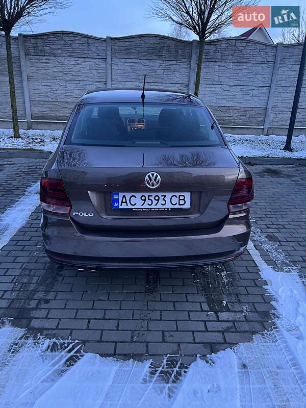 Седан Volkswagen Polo 2018 в Луцке