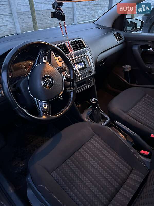 Седан Volkswagen Polo 2018 в Луцке