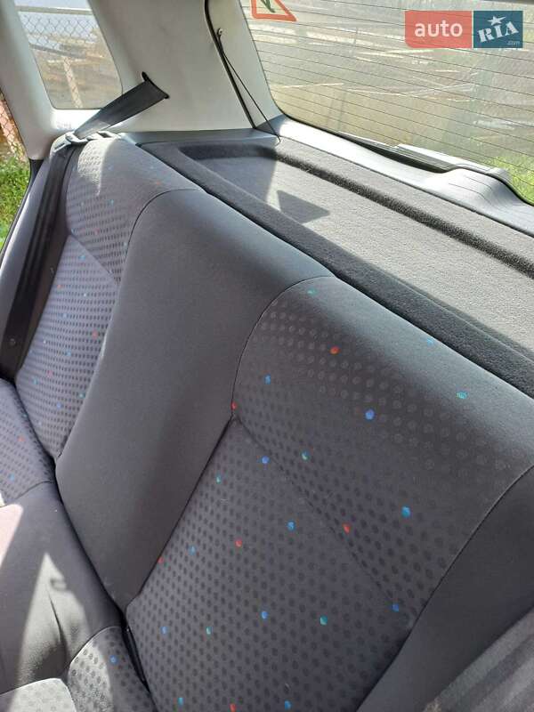 Хэтчбек Volkswagen Polo 2004 в Коломые