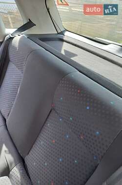 Хэтчбек Volkswagen Polo 2004 в 