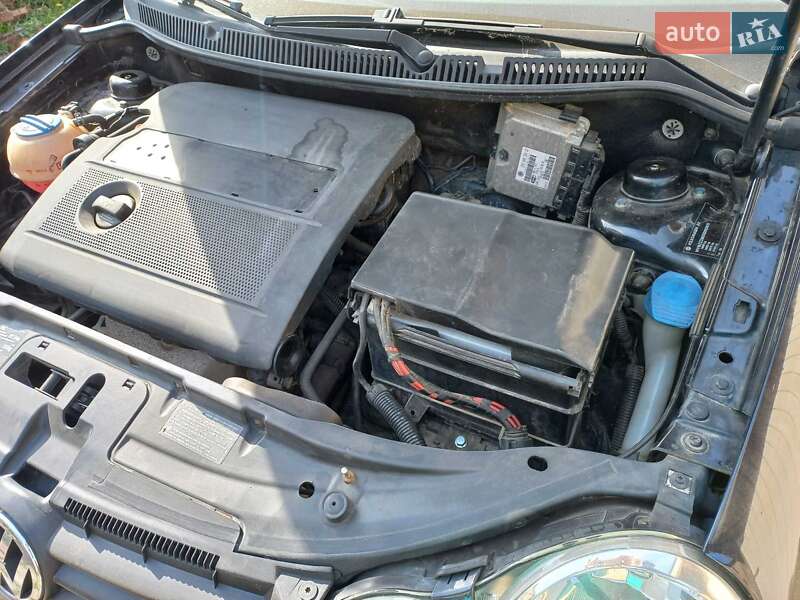 Хэтчбек Volkswagen Polo 2004 в Коломые