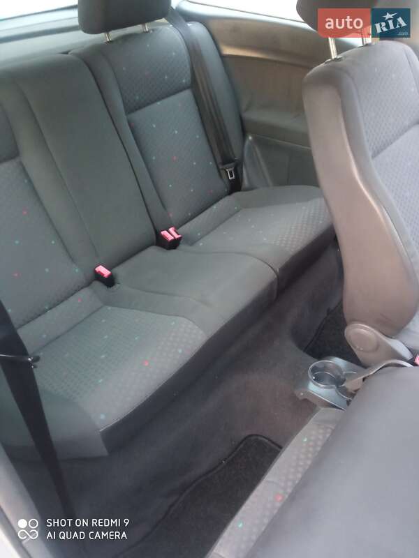 Хэтчбек Volkswagen Polo 2003 в Турийске фото 9 Хэтчбек Volkswagen Polo 2003 в Турийске
