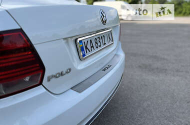 Седан Volkswagen Polo 2016 в 