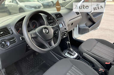 Седан Volkswagen Polo 2016 в 