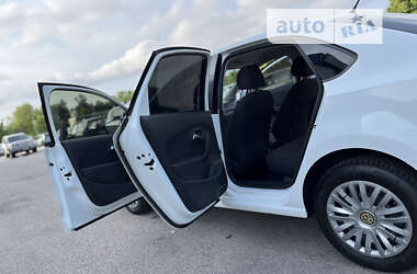Седан Volkswagen Polo 2016 в 