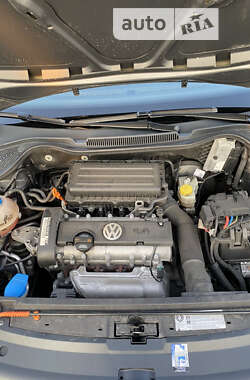 Хэтчбек Volkswagen Polo 2010 в 