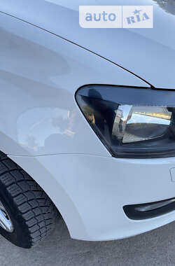 Хетчбек Volkswagen Polo 2014 в 