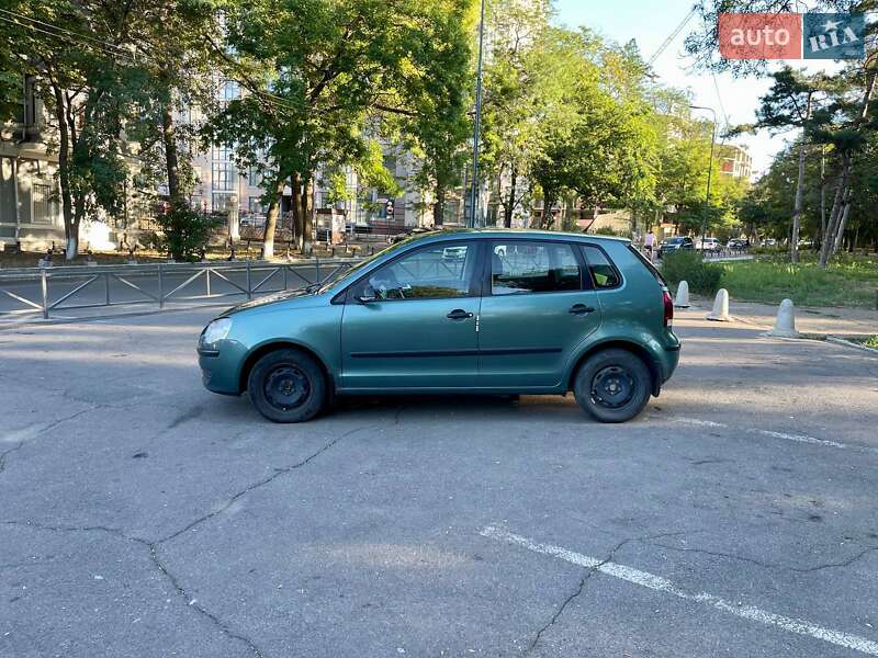 Хэтчбек Volkswagen Polo 2006 в Одессе