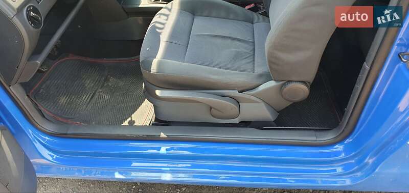 Хетчбек Volkswagen Polo 2002 в Хусті