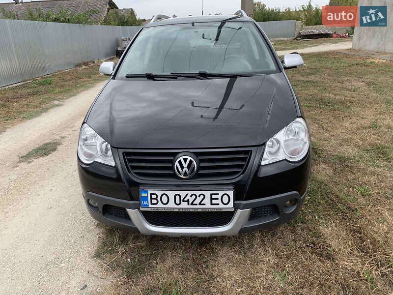 Хетчбек Volkswagen Polo 2006 в Збаражі