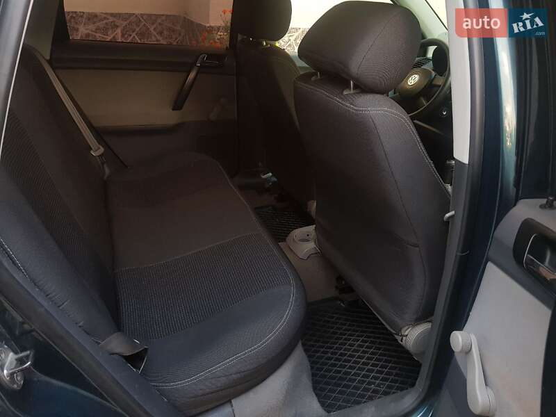 Хетчбек Volkswagen Polo 2003 в Подільську