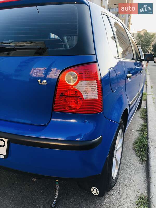 Хэтчбек Volkswagen Polo 2004 в Киеве