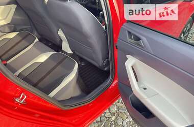 Хетчбек Volkswagen Polo 2018 в 