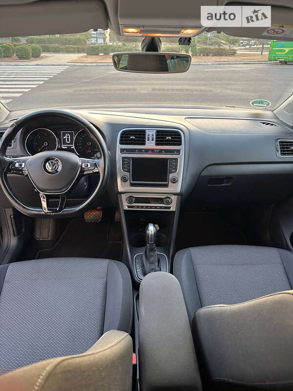 Хетчбек Volkswagen Polo 2016 в Черкасах