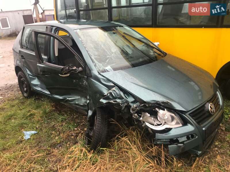 Хэтчбек Volkswagen Polo 2007 в Ивано-Франковске
