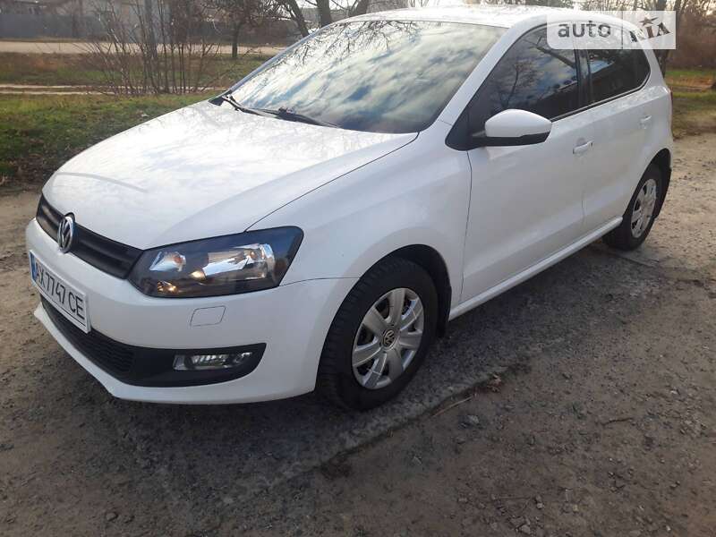 Хетчбек Volkswagen Polo 2012 в 