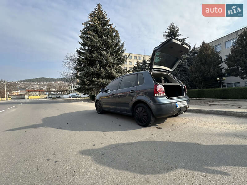 Хэтчбек Volkswagen Polo 2005 в Могилев-Подольске