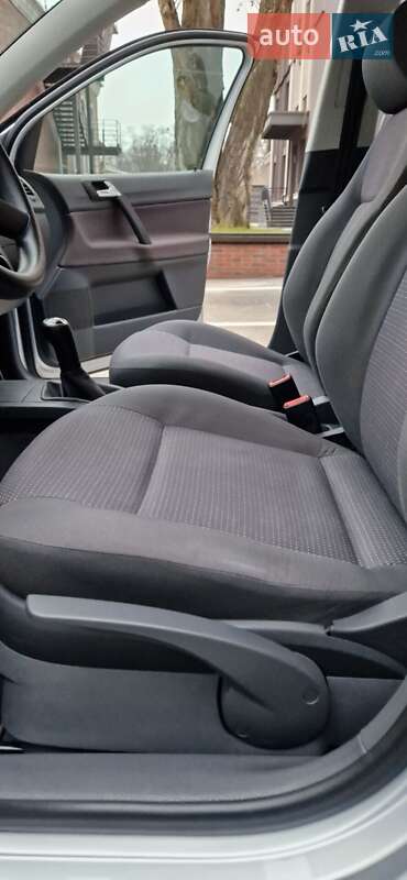 Хэтчбек Volkswagen Polo 2002 в Нежине