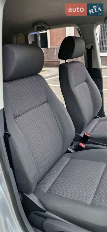 Хэтчбек Volkswagen Polo 2002 в Нежине