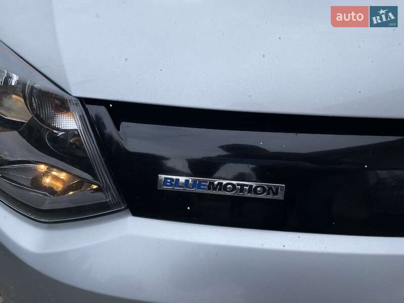 Хэтчбек Volkswagen Polo 2011 в Городенке