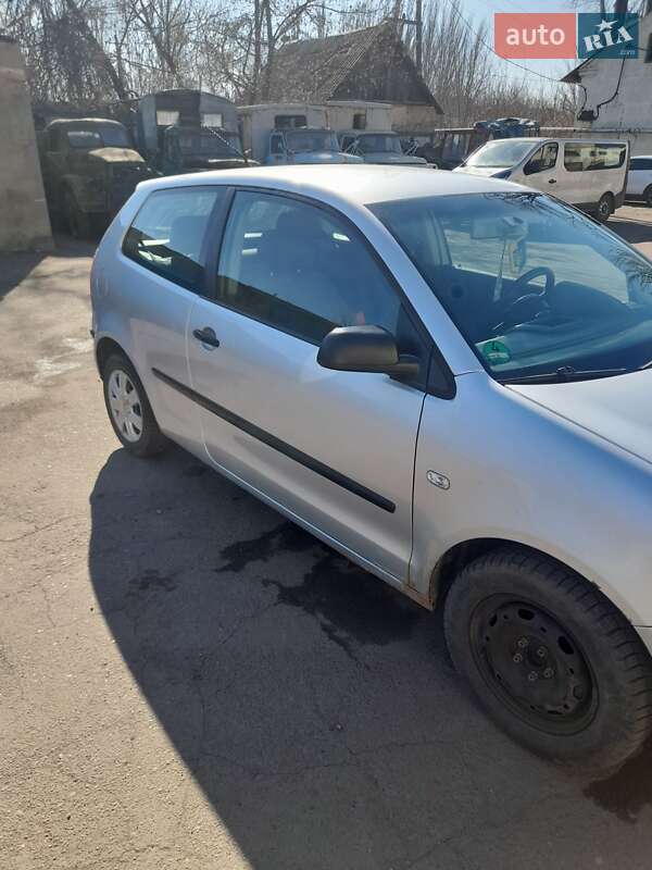 Volkswagen Polo 2003