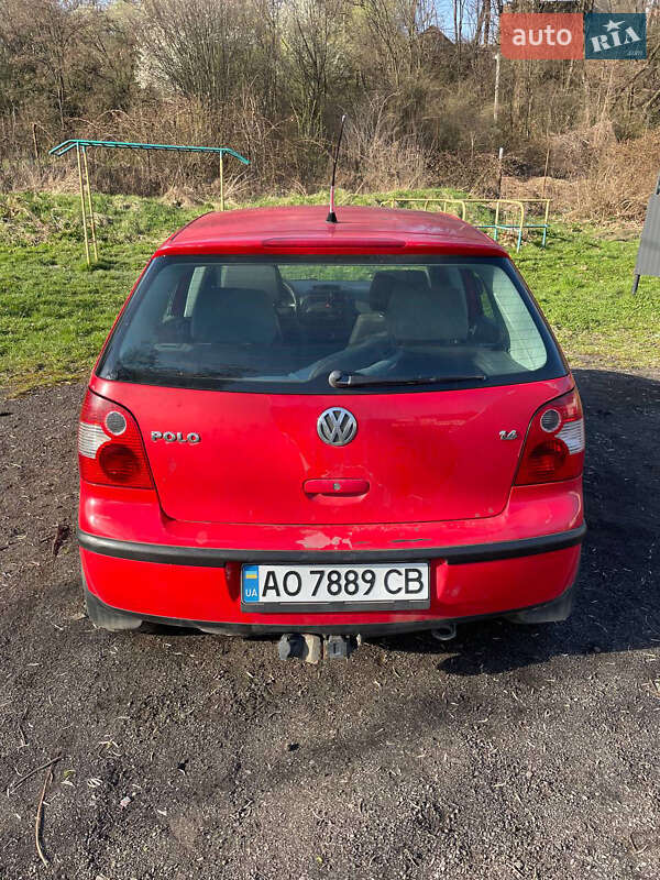 Хэтчбек Volkswagen Polo 2002 в Перечине
