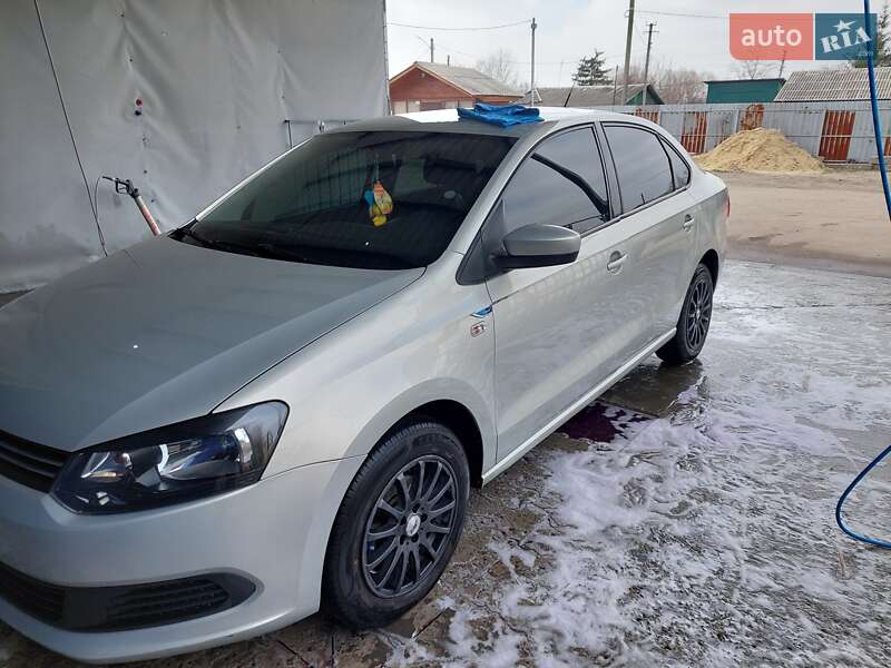 Седан Volkswagen Polo 2012 в Харкові