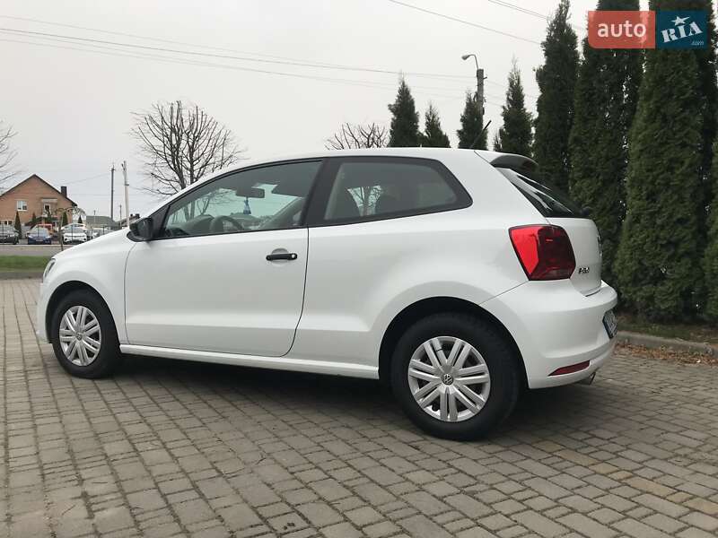 Хэтчбек Volkswagen Polo 2016 в Луцке