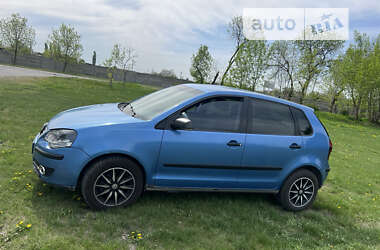 Хэтчбек Volkswagen Polo 2006 в 