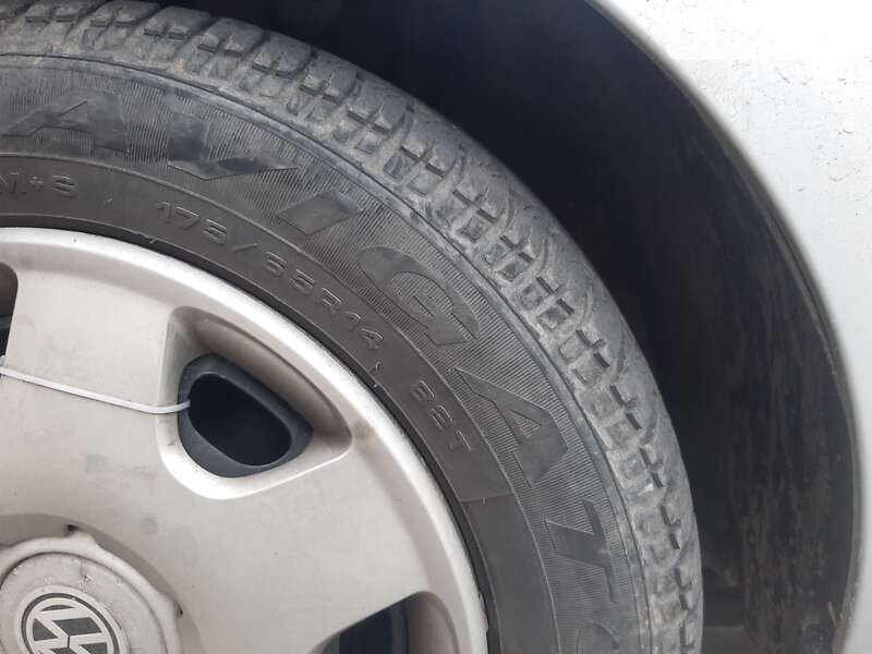 Хэтчбек Volkswagen Polo 2002 в Львове