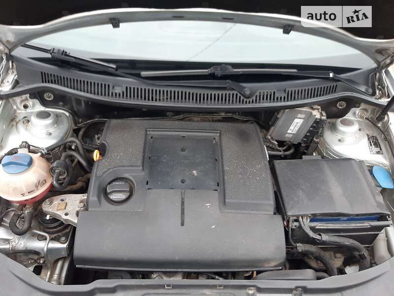 Хэтчбек Volkswagen Polo 2002 в Львове