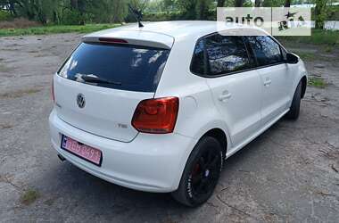 Хэтчбек Volkswagen Polo 2010 в Луцке